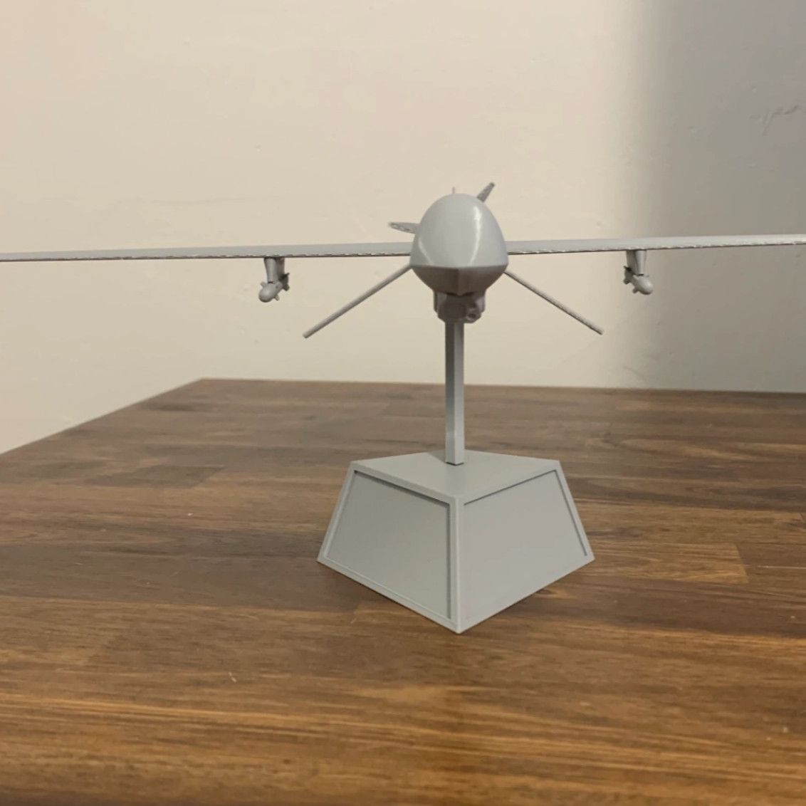โมเดลเครื่องบินจำลองโดรน MQ-1B - Drone 3D Modeling บทวิจารณ์และราคา